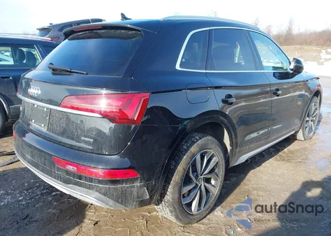 2021 Audi Q5 Premium 45 Tfsi Quattro S Tronic from USA, damaged, VIN WA1AAAFY1M2010464